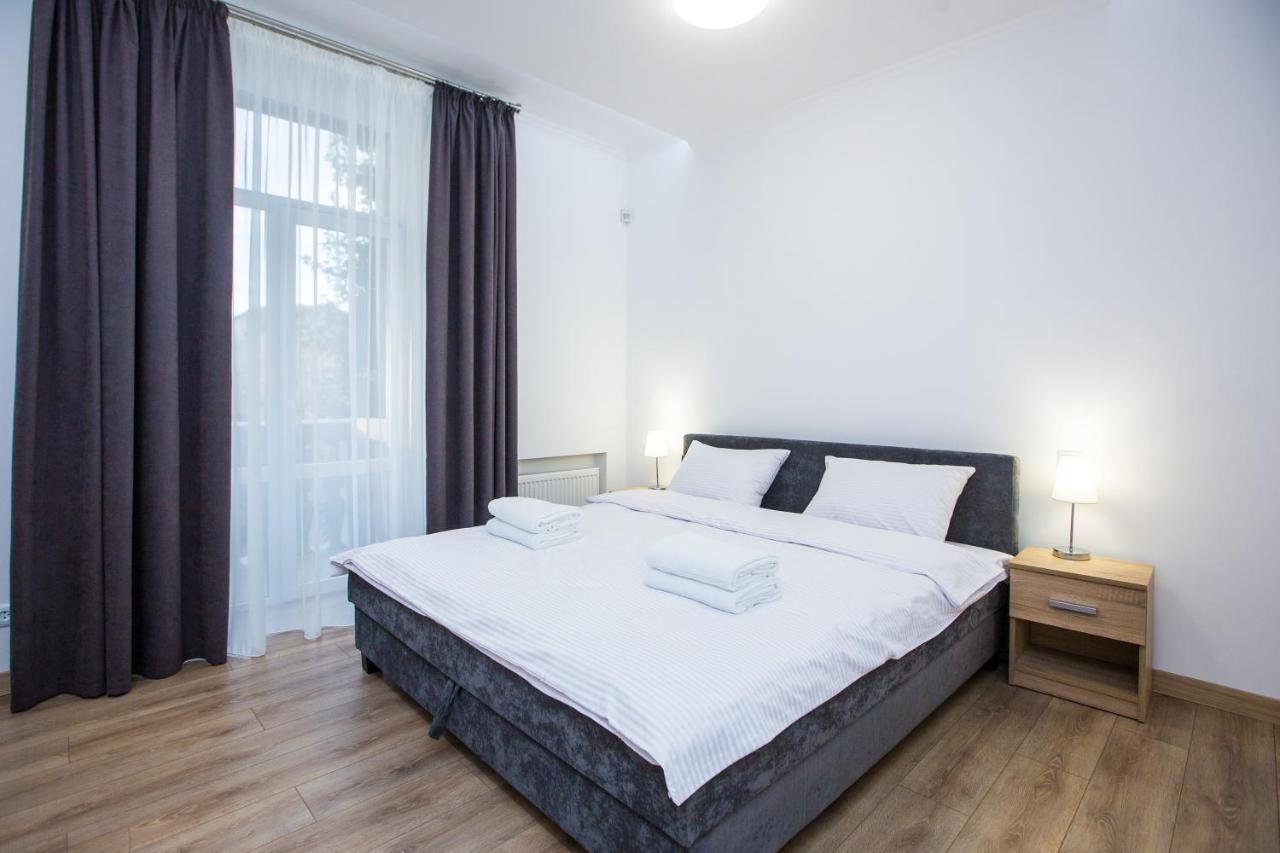 Avangard Kulisha 6B Apart Lviv Exteriör bild