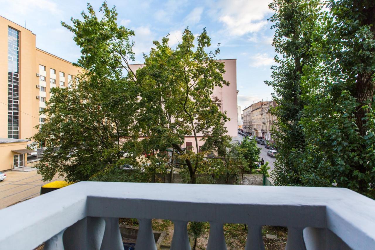 Avangard Kulisha 6B Apart Lviv Exteriör bild
